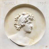 Rahel Varnhagen von Ense, Gipsabguss nach dem Bronzeoriginal von Christian Friedrich Tieck, 1796 Der Gipsabguss portraitiert Rahel Varnhagen von Ense in jungen Jahren. Sie trägt ein breites Haarband über ihren kurzen gelockten Haaren und richtet ihren Kopf zur rechten Seite hin.